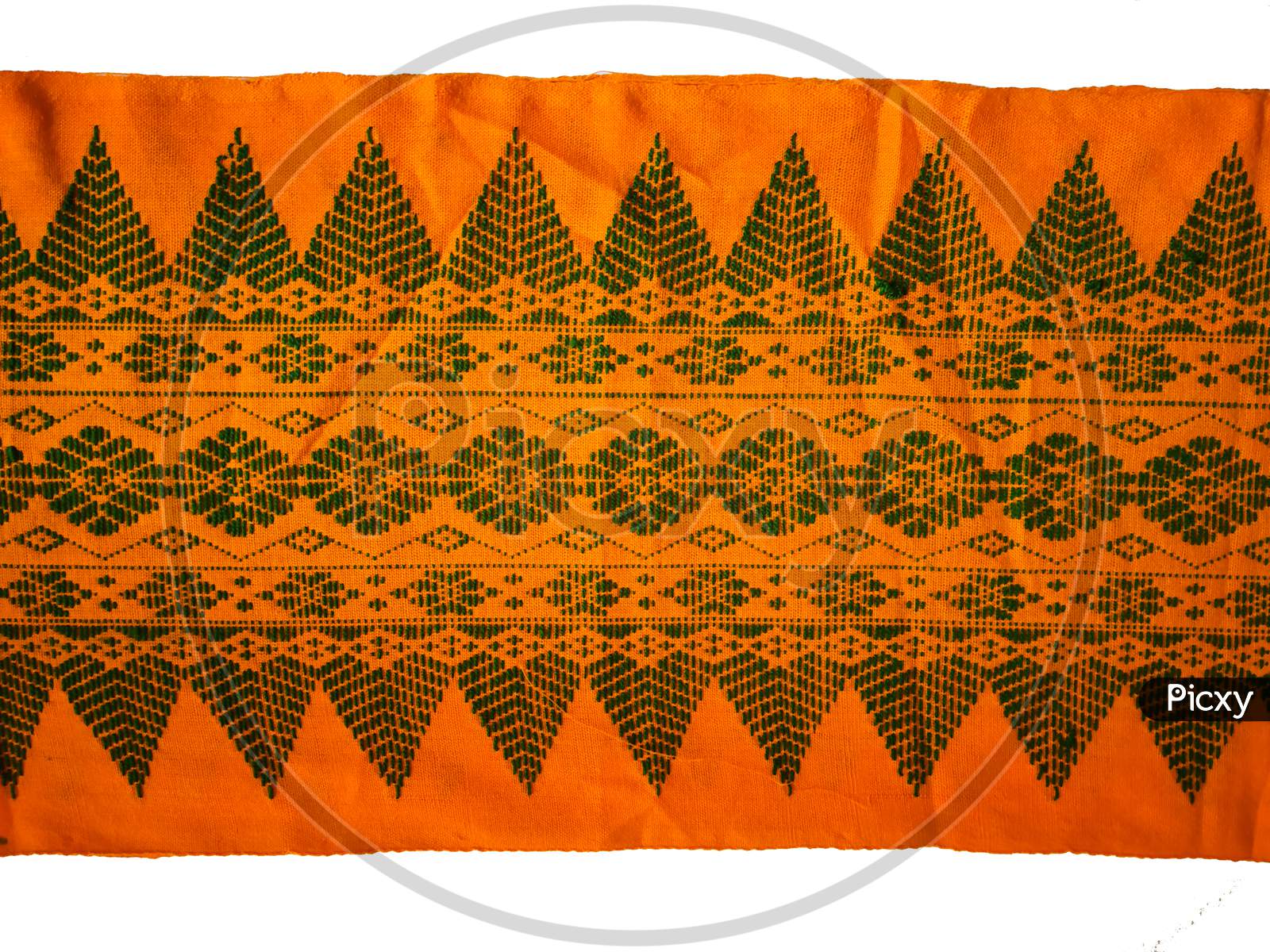 aronai ( arnai ) . Aronai is a small Scarf, used both by Men and Women. Aronai is the sign of Boro tradition and is used to felicitate guests with honour, as a gift. In winter.