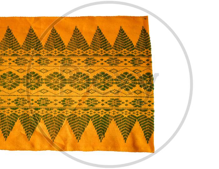 Aronai is a small Scarf, used both by Men and Women. Aronai is the sign of Boro tradition and is used to felicitate guests with honour, as a gift. In winter