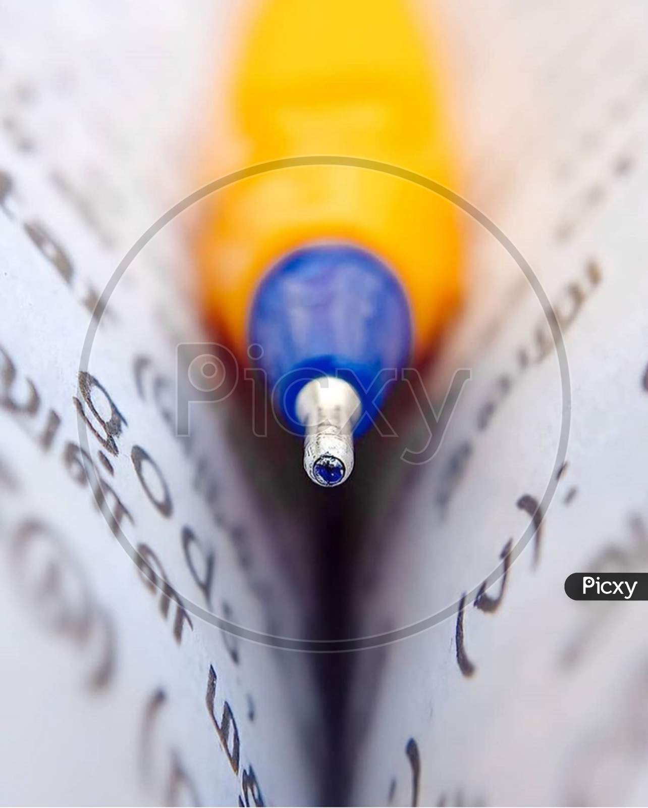 Macro photography of a pen