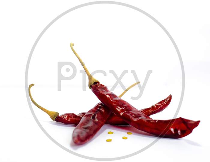 Red Dried Chilli With Seeds