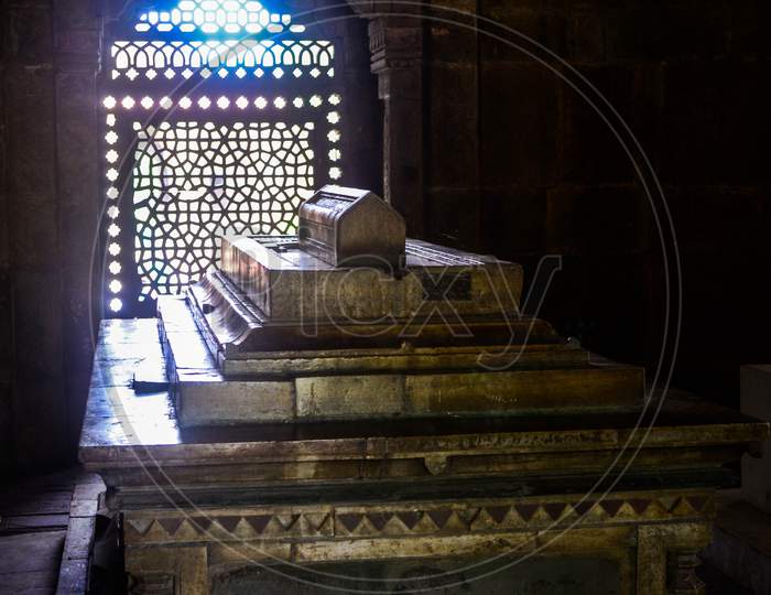 Tomb Of Mughal King In India