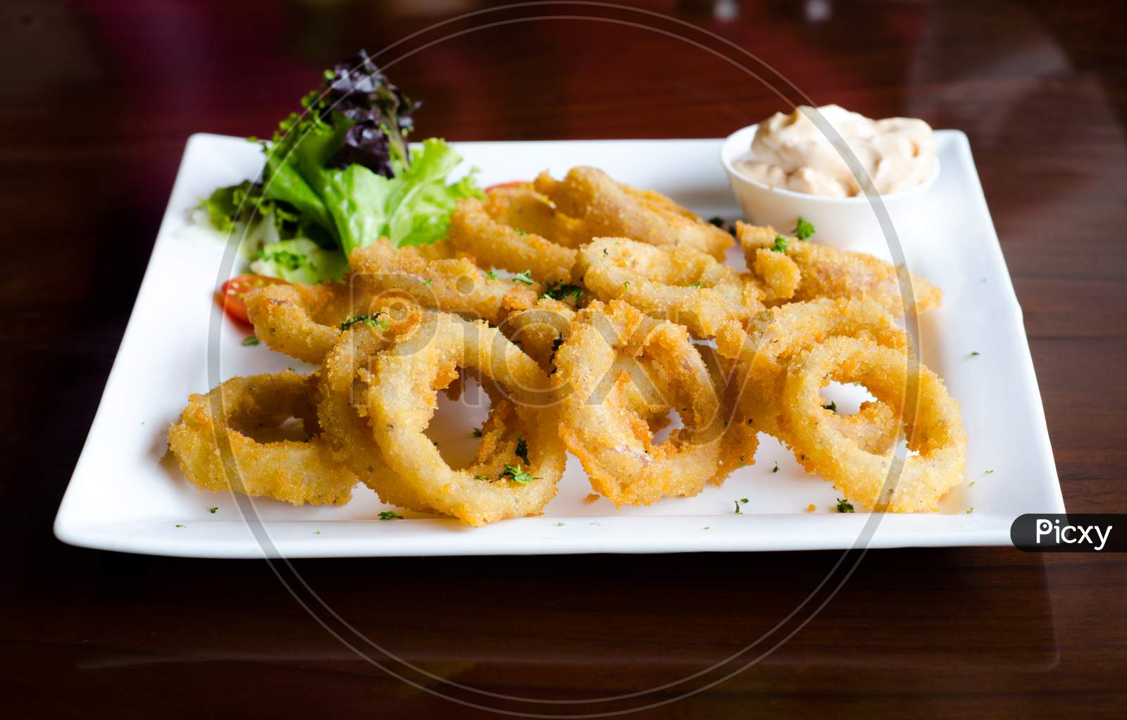 Tasty Onion Rings With Great Presentation