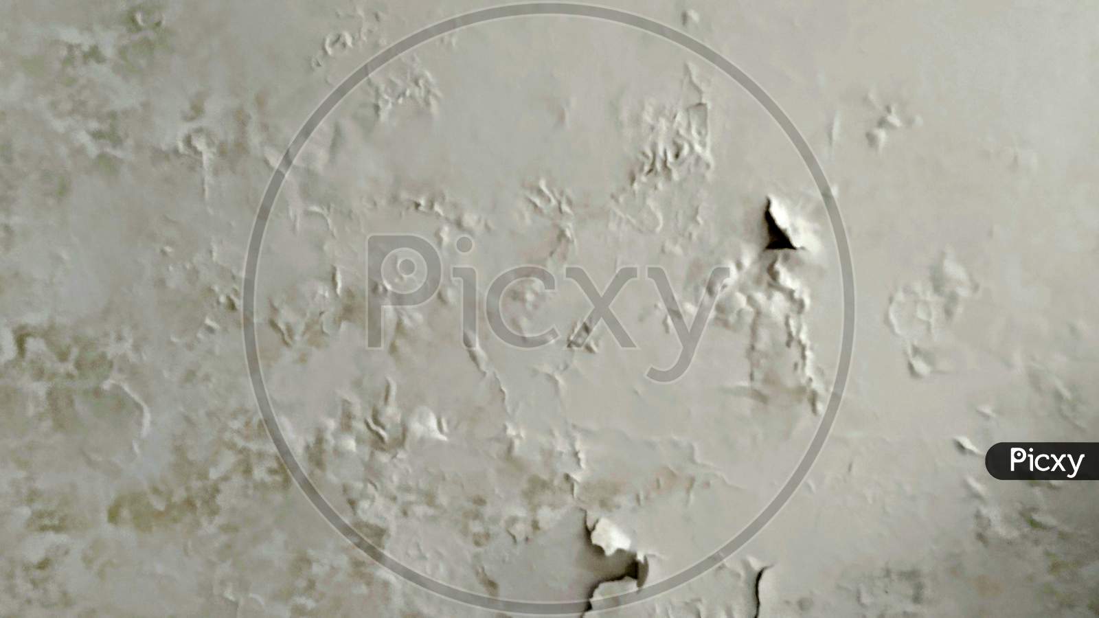 Damage Wall, Water Leaking Peeling Paint.