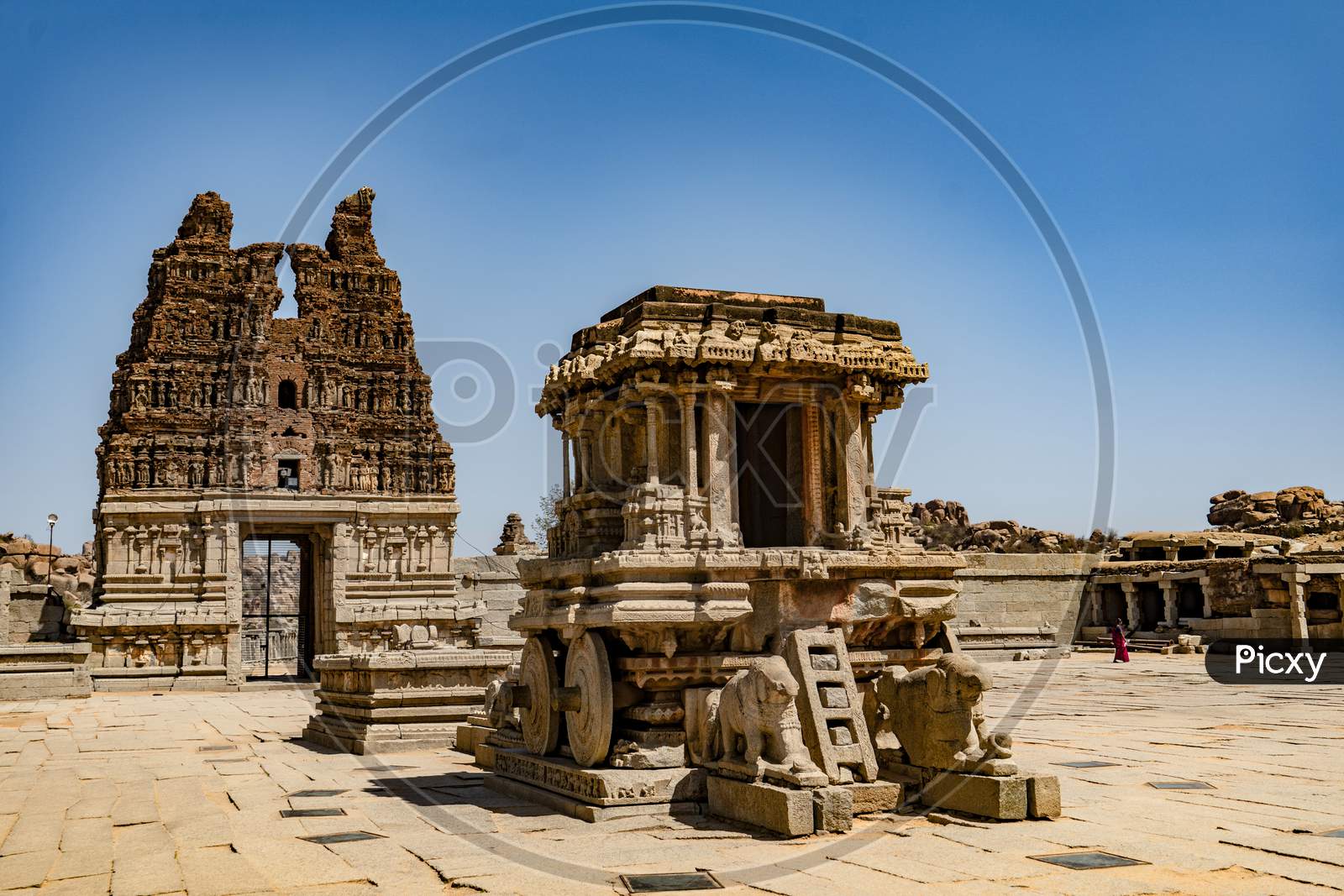 The Vitthala temple has a Garuda shrine in the form of a stone chariot in the courtyard; it is an often-pictured symbol of Hampi.