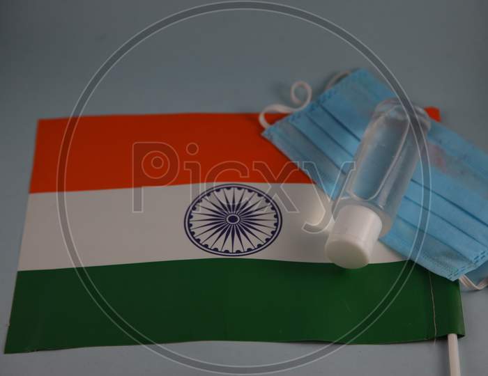 India celebrate Independence day with Mark and sanitizer