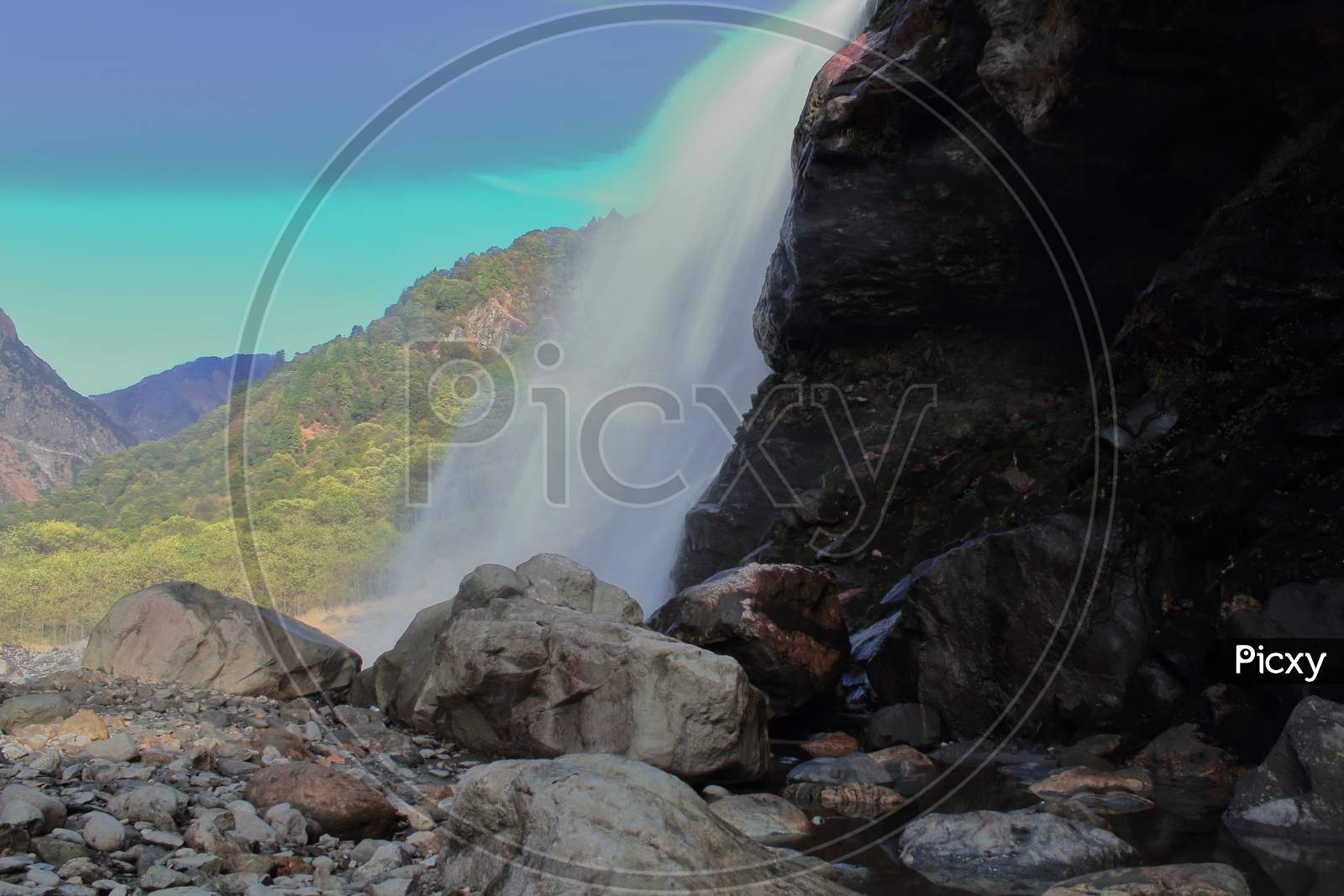 beautiful jang waterfalls (nuranang waterfalls)