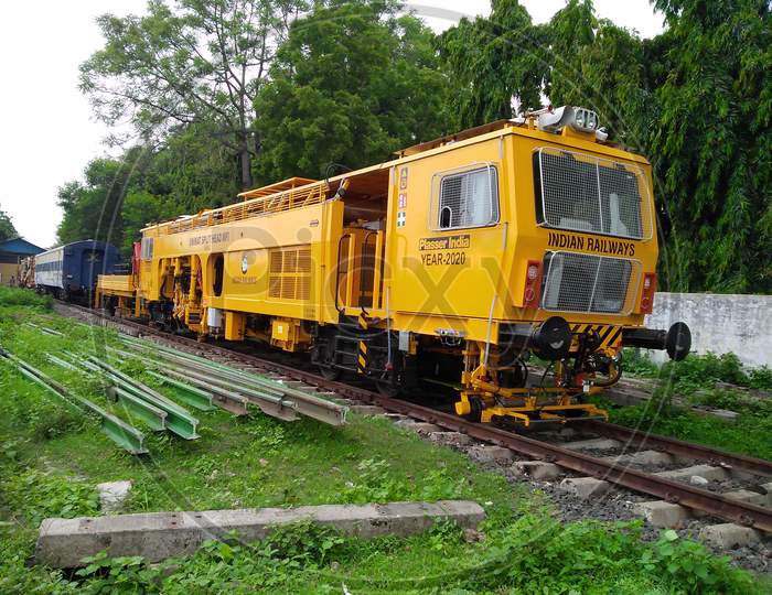 Railway train engine