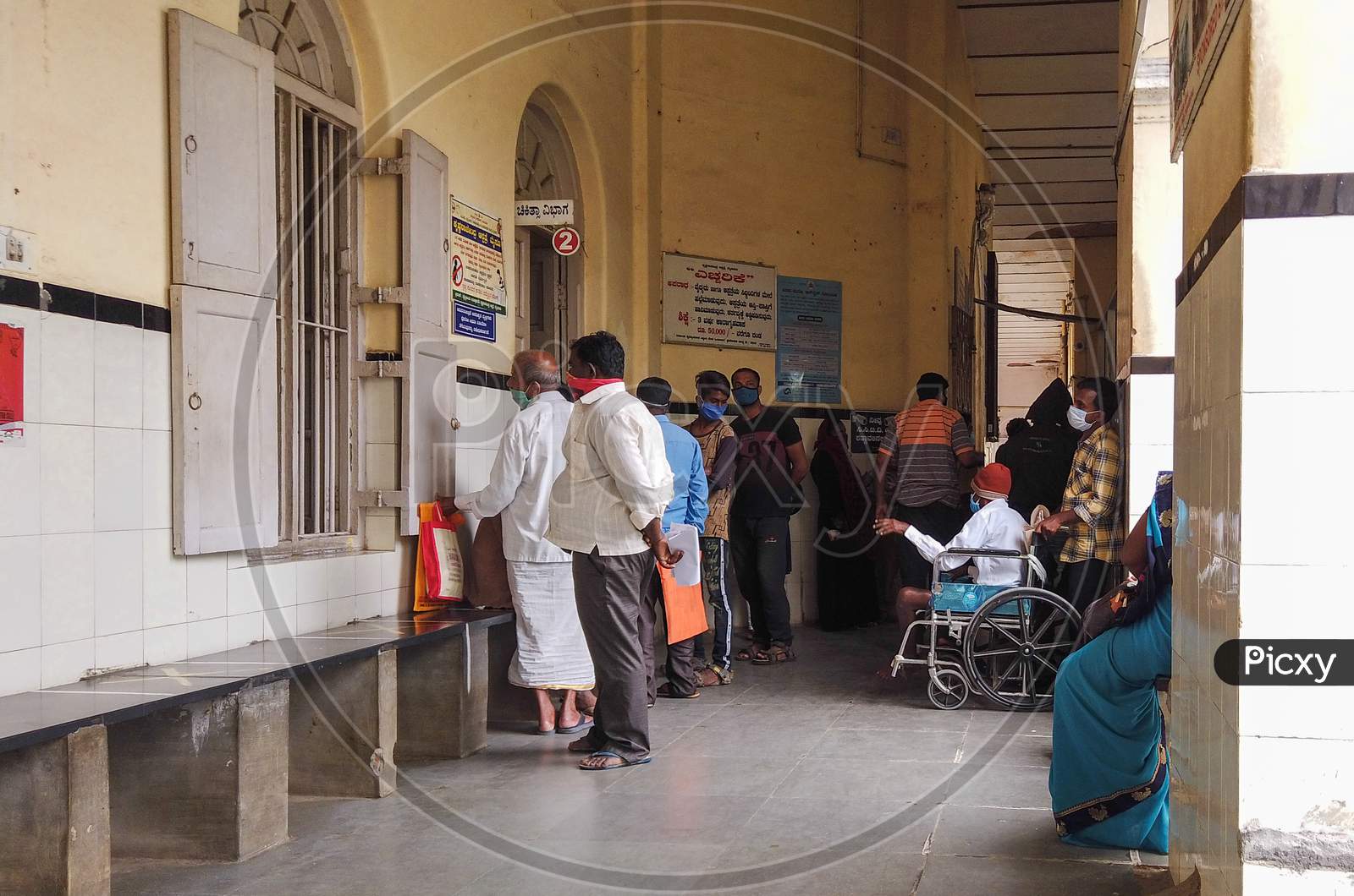Image Of Patients In Waiting In Kr Hospital In Mysore Karnataka India Rh Picxy
