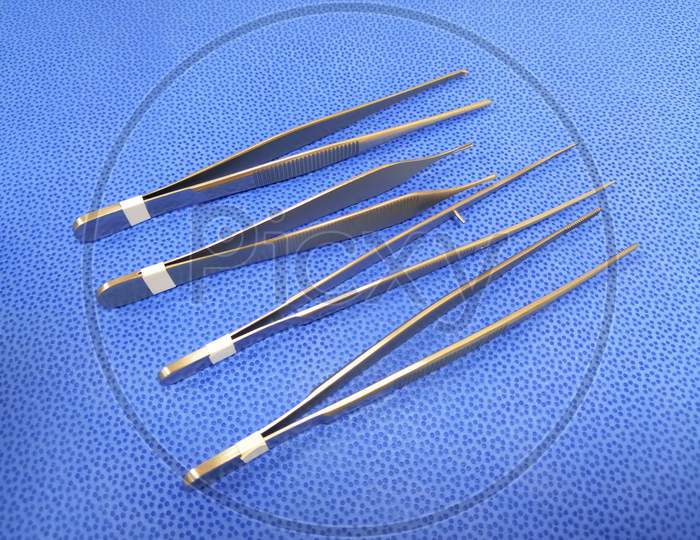 Tissue And Dressing Forceps