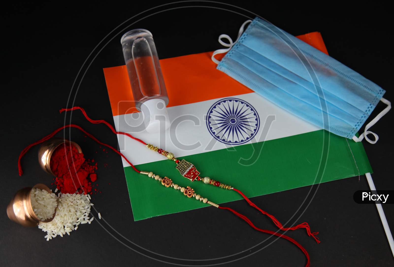 India independence day raksha bandhan rakhi mask sanitizer
