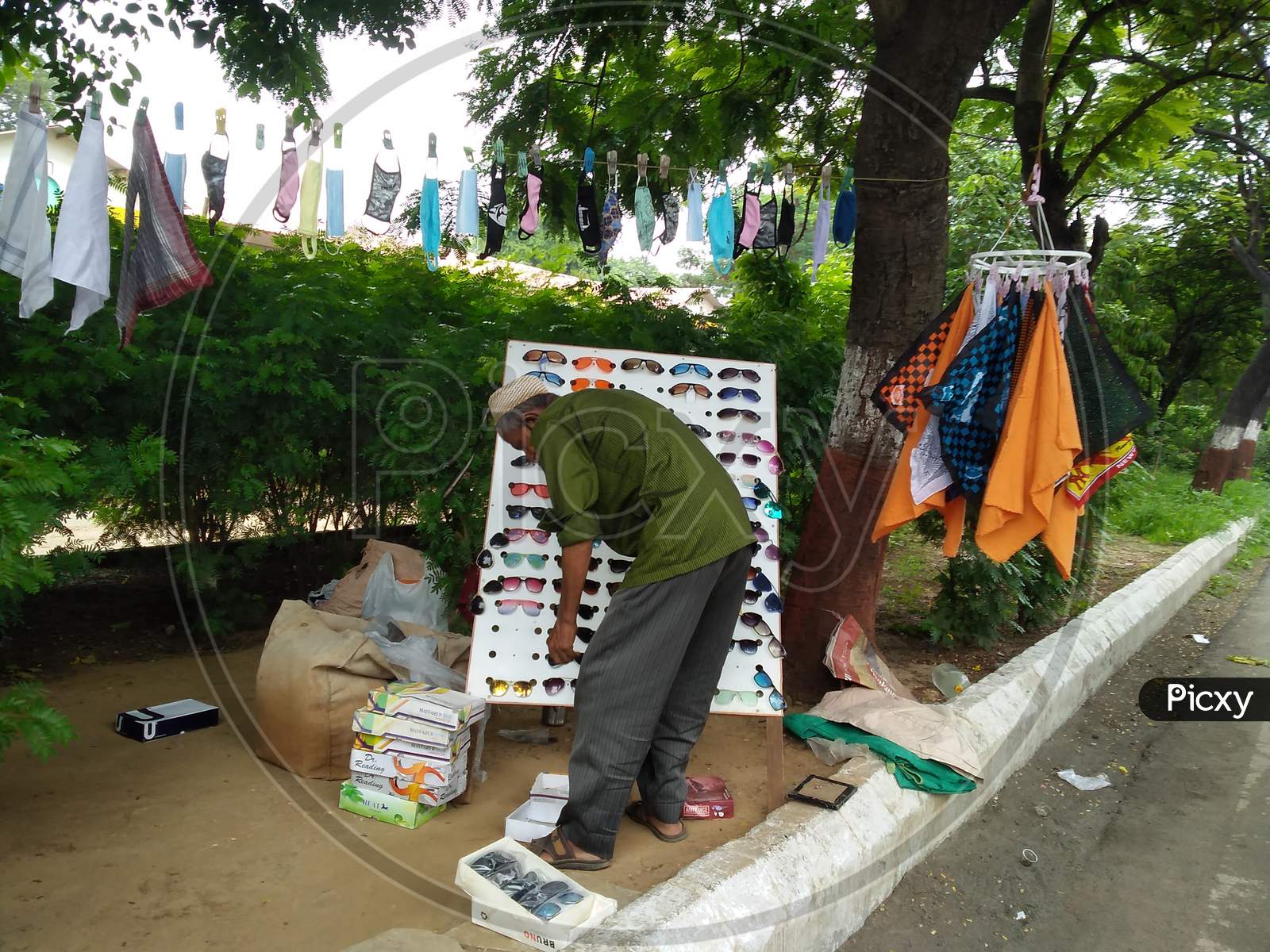 image-of-local-market-vadodara-gt535529-picxy