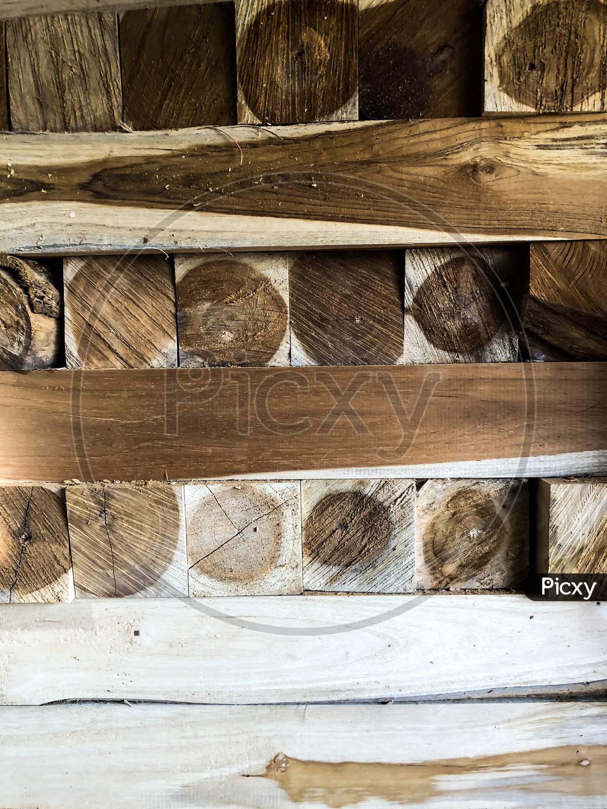 Nicely Arranged Wood Blocks Makes Beautifull Pattern