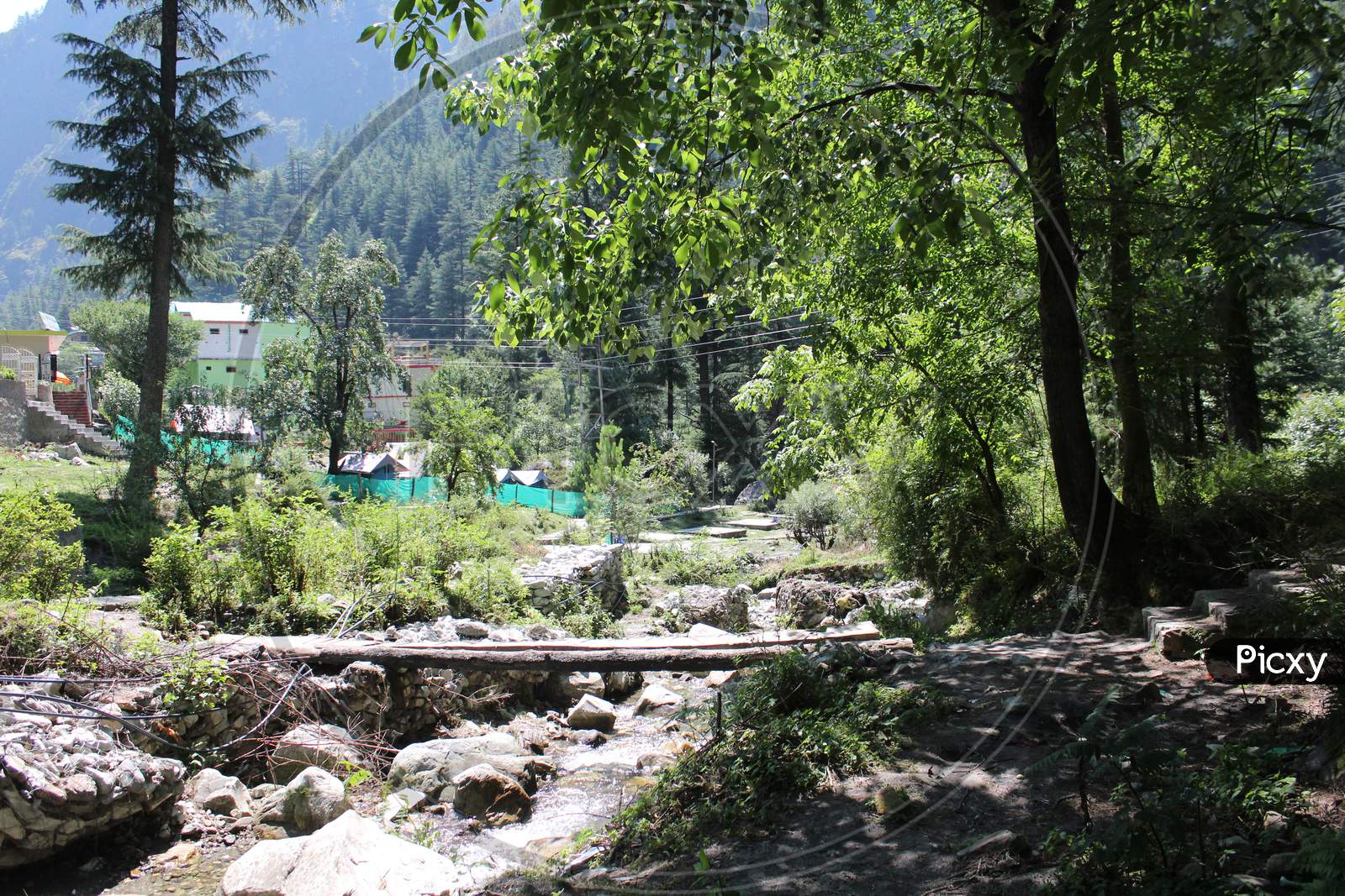 Parvati river valley at Kasol, Himachal Pradesh, India.