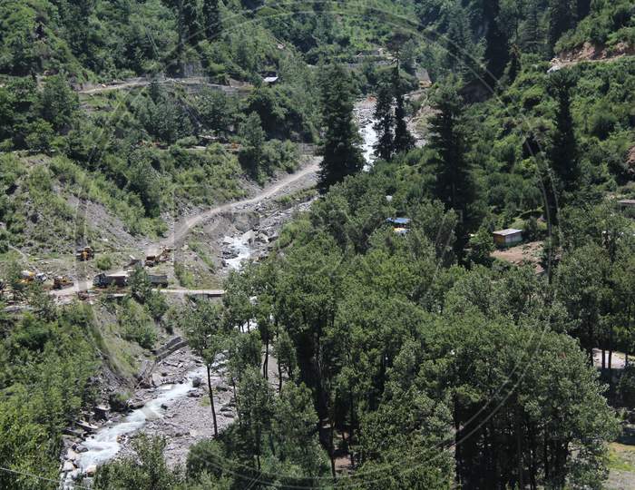 Kasol, Himachal Pradesh, India: View of Kasol river valley, It is a popular nature tourist destination in Himalayas of Himachal Pradesh.