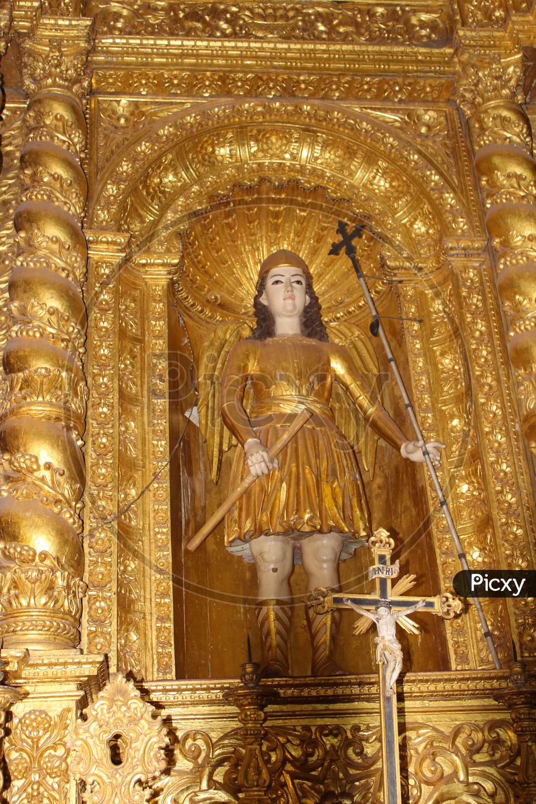 Interiors inside The Basilica of Bom Jesus, Goa