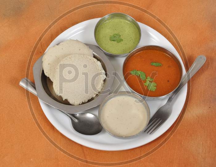 Idli Sambhar - Taste of South India