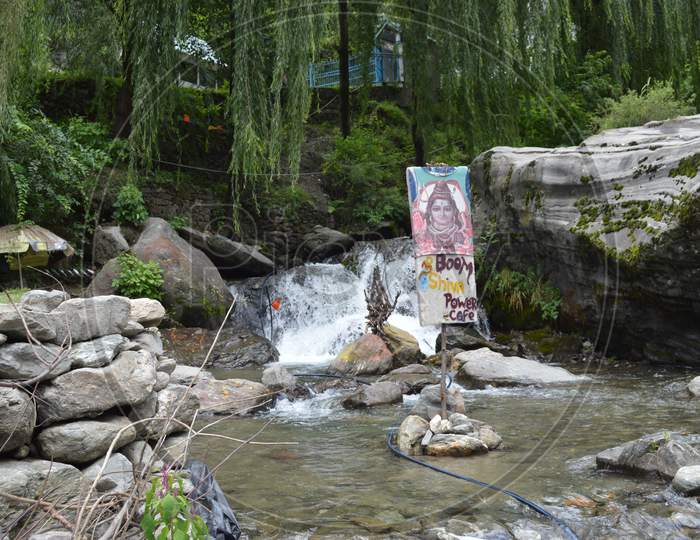 Shiva Waterfall Cafe