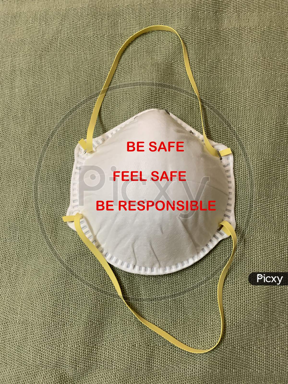 Mask with a message