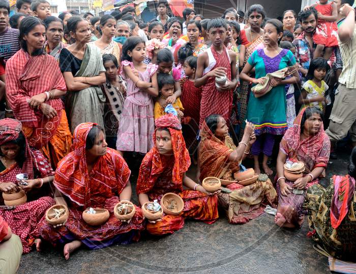 ritual during shitala puja kolkata west bengal india