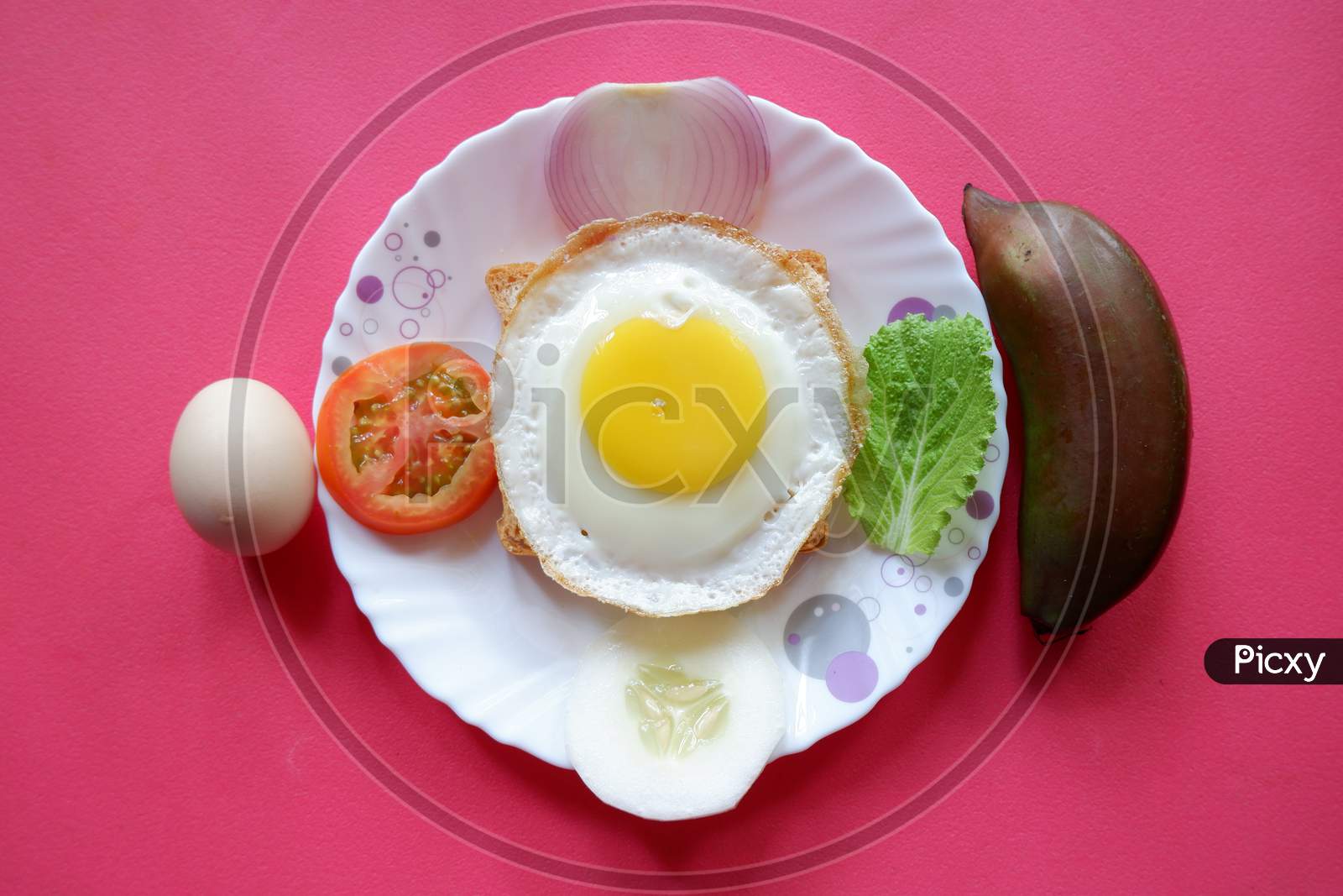 Home made burger with  eggs and  vegetables,special diet