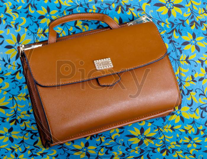 Womens handbags clutch bag