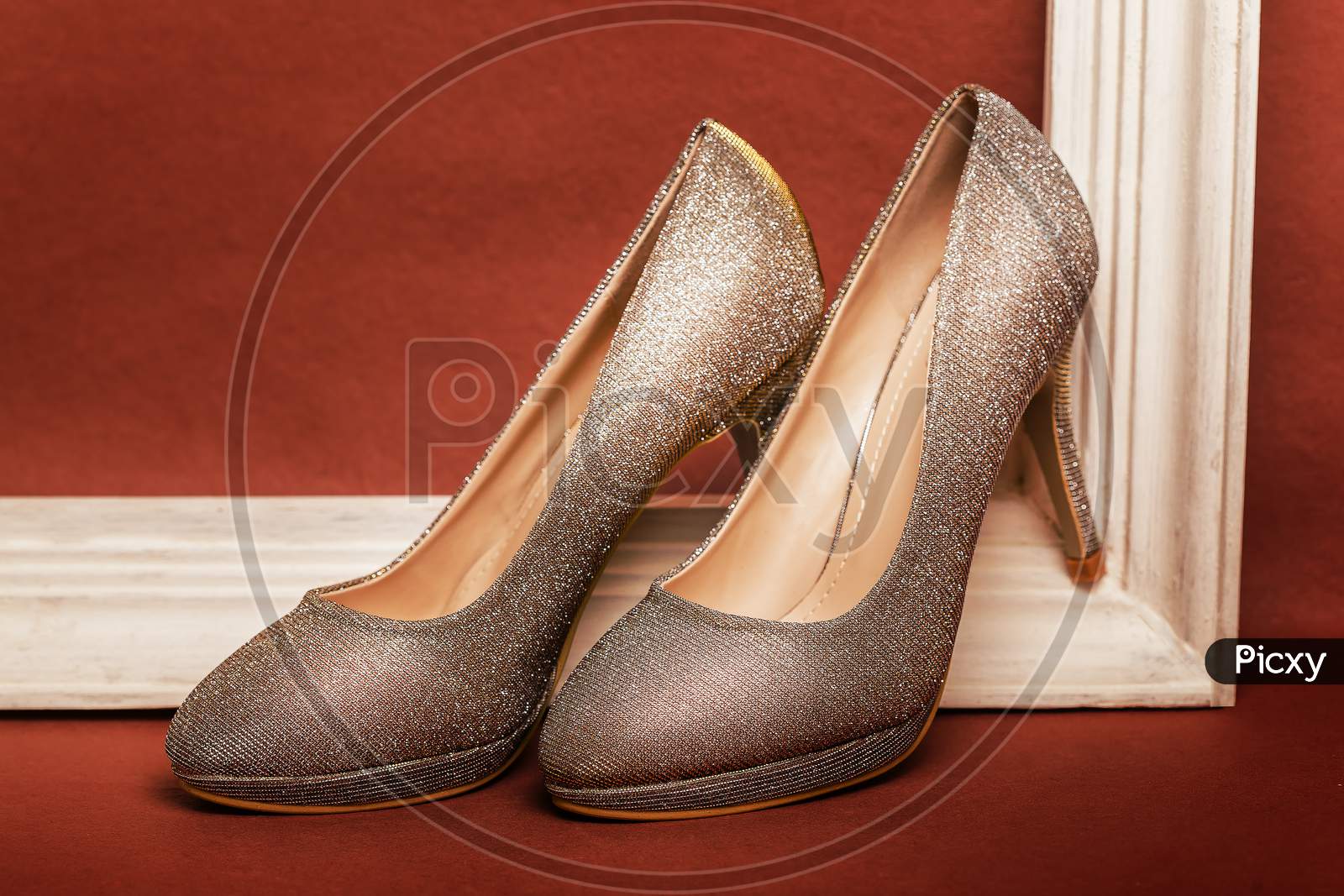 womens footwear sandals heels stilletos
