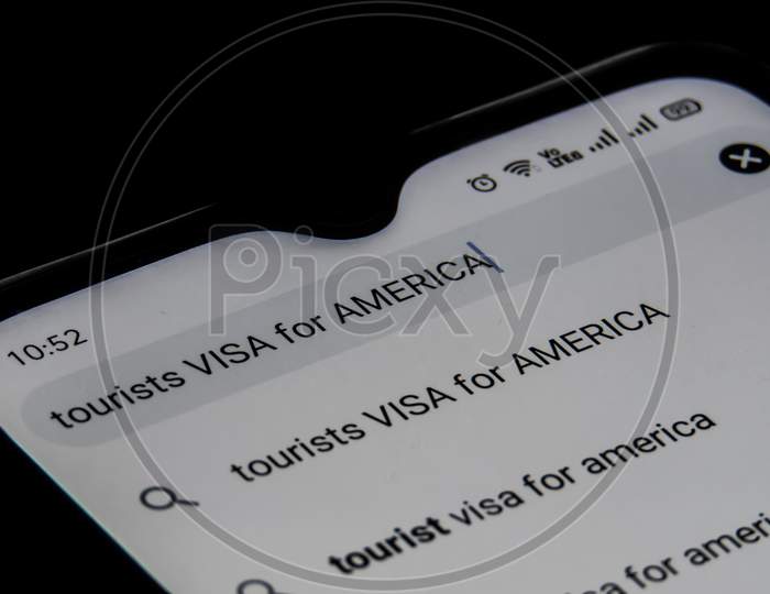 Browsing For Tourist Visa For America In Mobile Internet.