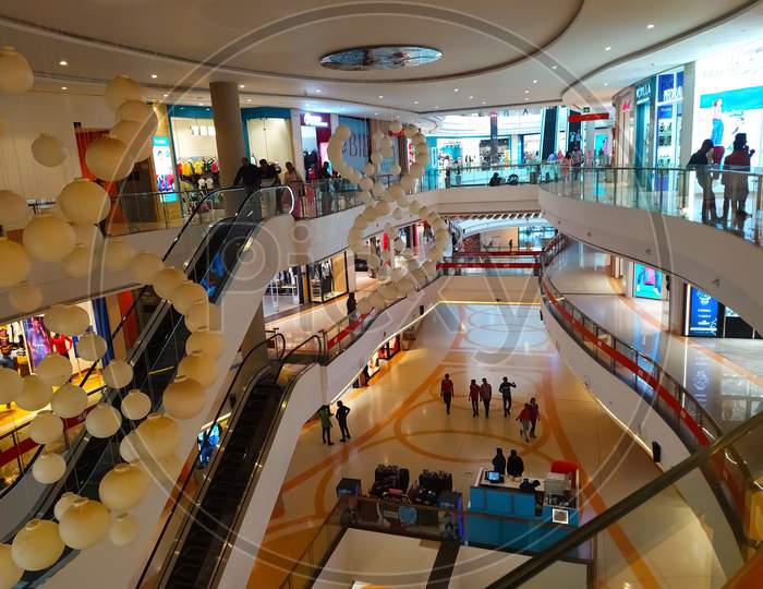 Trilium mall in Nagpur City