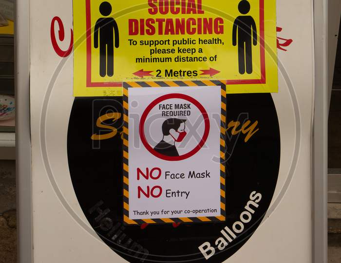 No face Mask Equals No Entry to Shops