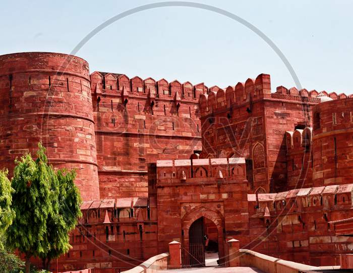 Agra fort India's oldest fort