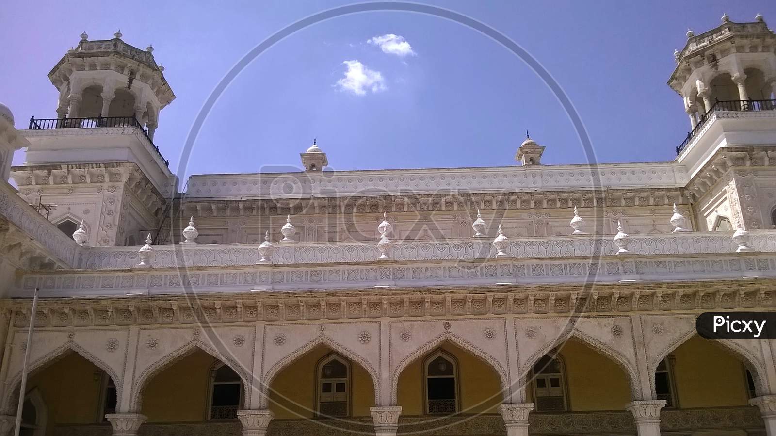 Hyderabadi Palace