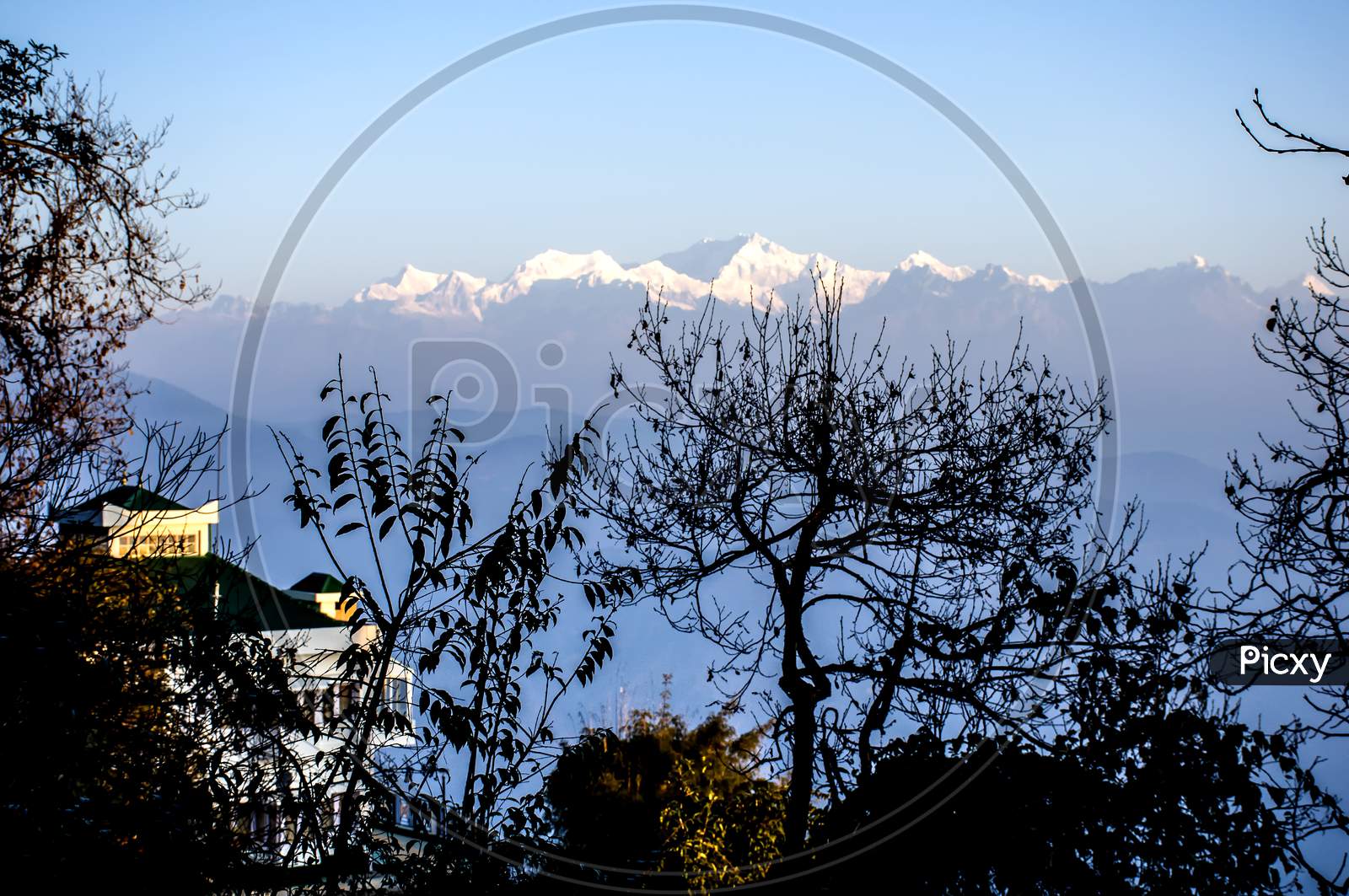 Kanchenjunga range view from Darjeeling.