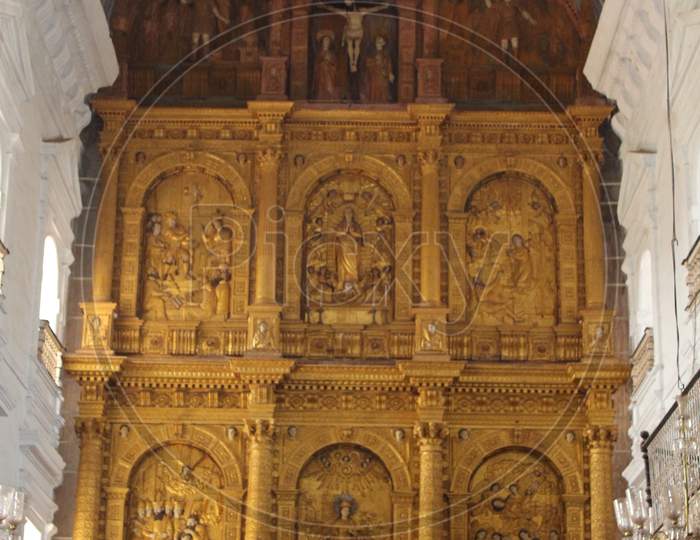 view of the interiors of Se Cathedral, Old Goa