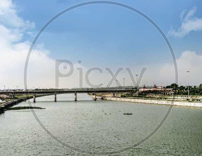 Gomti River Front In Lucknow