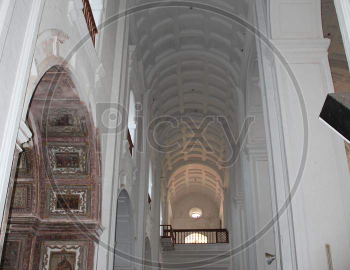 view of the interiors of Se Cathedral, Old Goa
