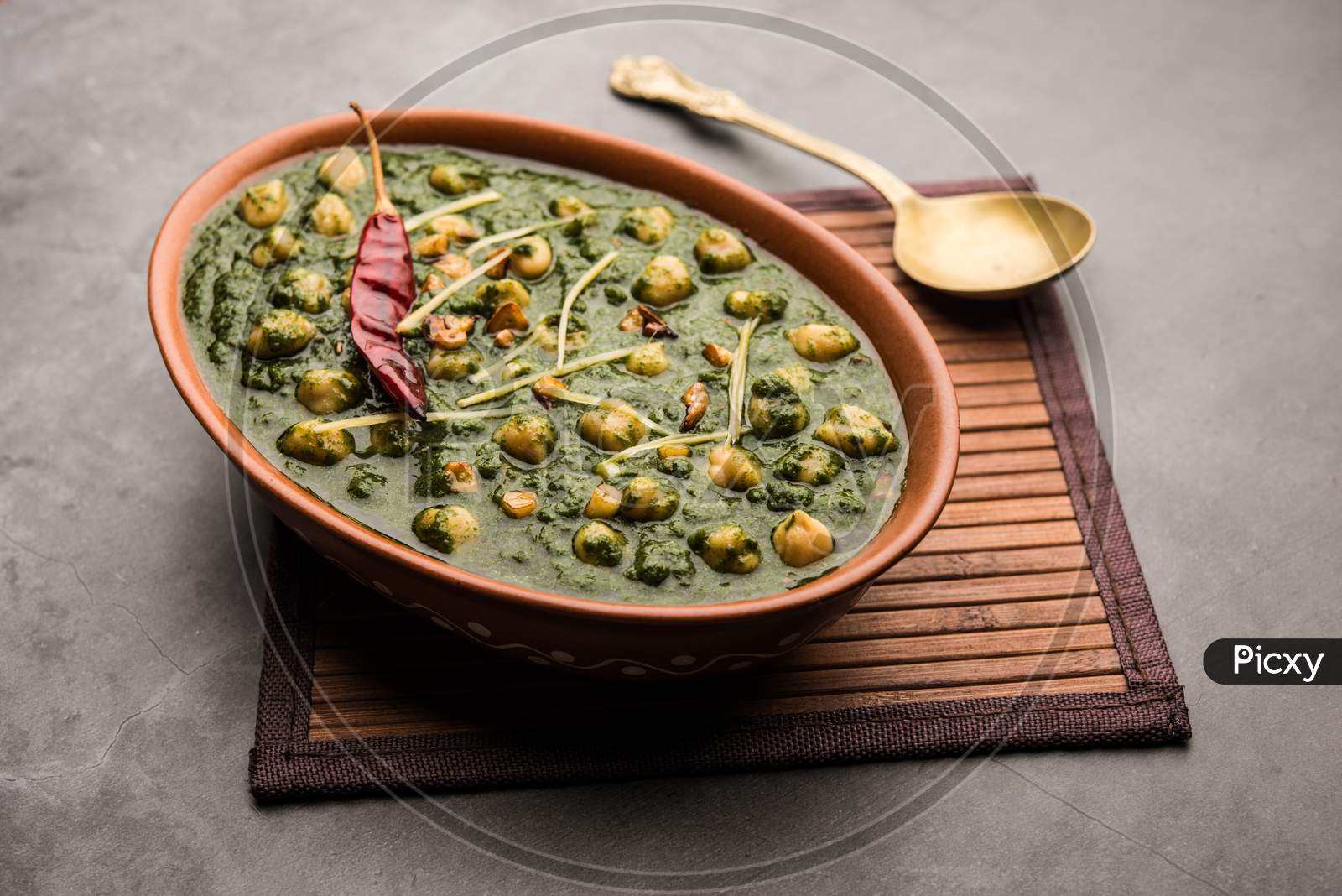 Chana Palak Masala Or Chickpea Spinach Curry With Paratha And White Rice, Indian Food