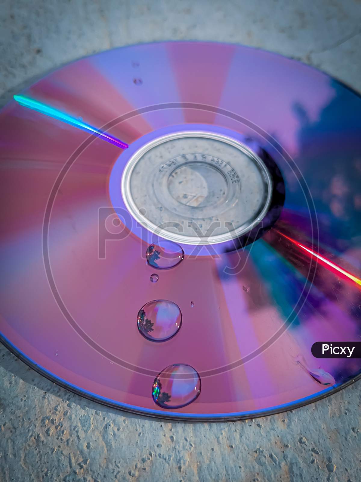 Water drops on CD