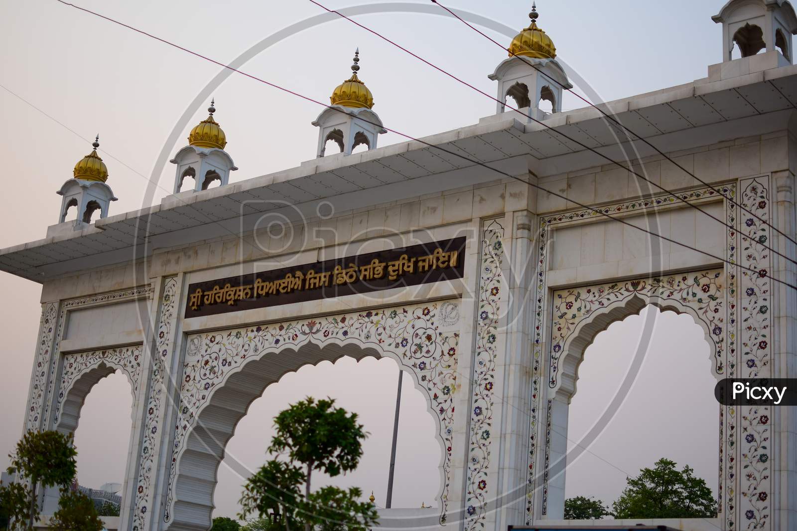 Image Of Gurdwara Bangla Sahib Is The Most Prominent Sikh Gurudwara ...