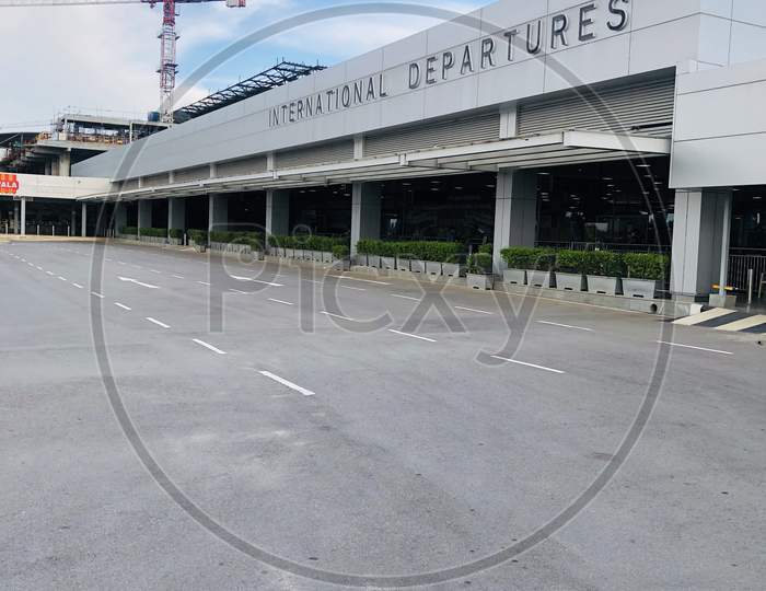 international departures Hyderabad airport