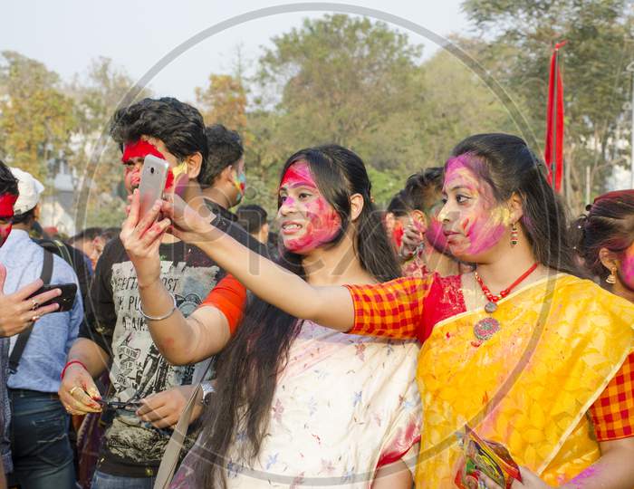 holi festival celebrating at rabindra bharati university