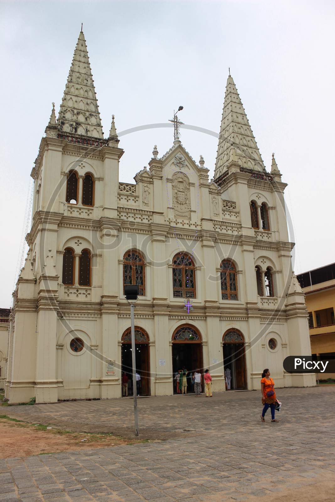 The Santa Cruz Basilica Cathedral fort in Kochi/India.