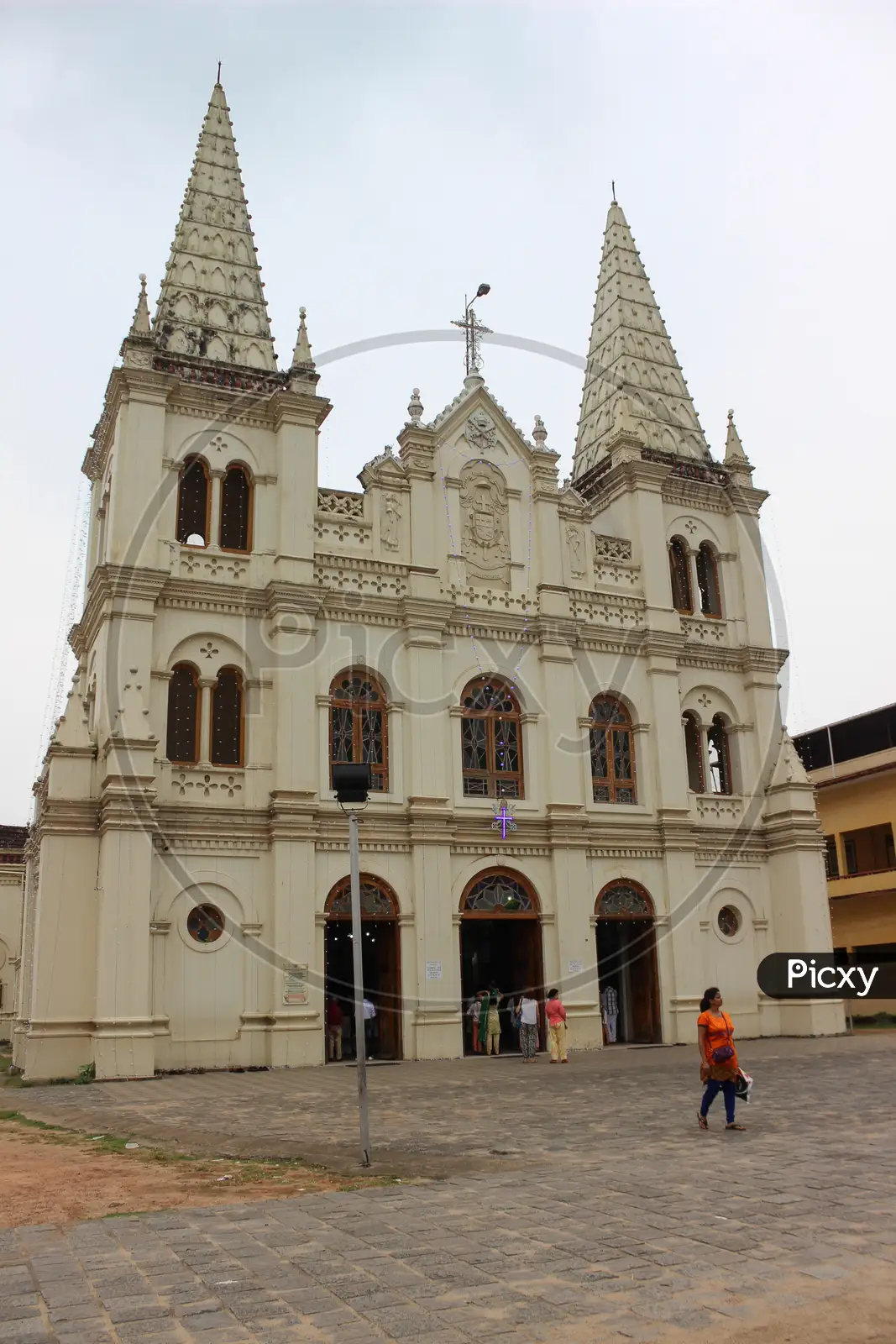 Image of The Santa Cruz Basilica Cathedral fort in Kochi India