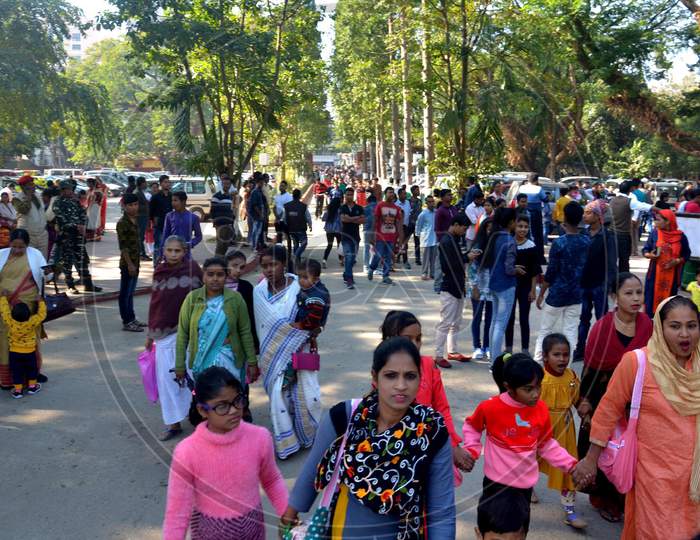 Visitors thronging the Assam State Zoo