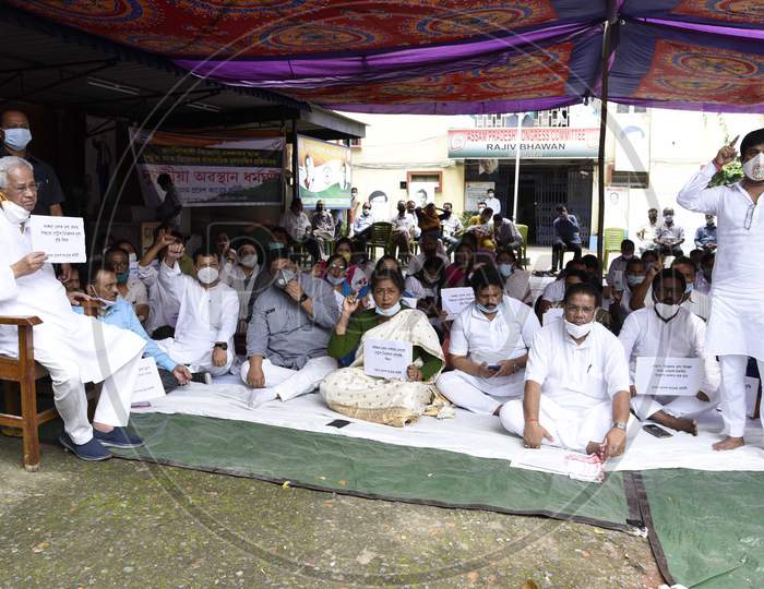 Tarun Gogoi took part in a protest demonstration