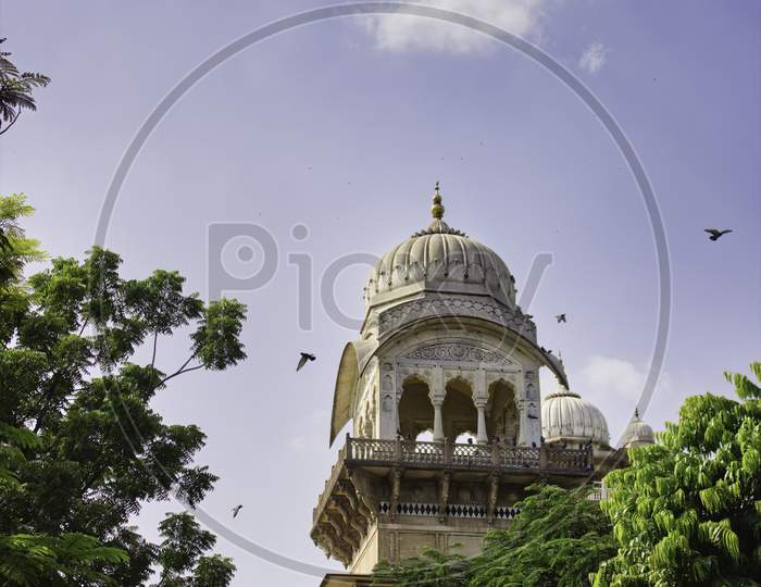 Top Indian Tomb Style Architecture View Of Public Art Museum Before Cloudy Sky In Jaipur, Rajasthan - India