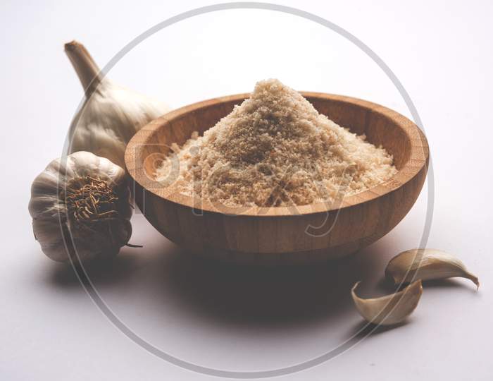 Garlic or lahsun powder