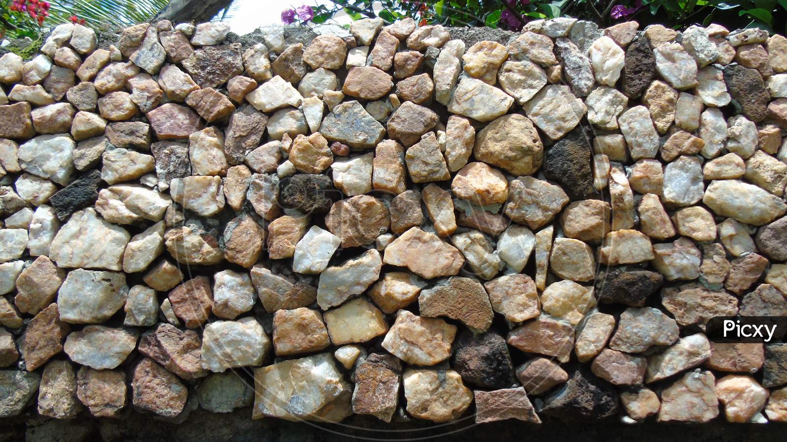 stone cladding wall