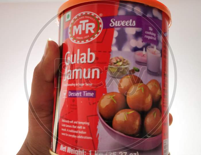 Gulab jamun-sweets