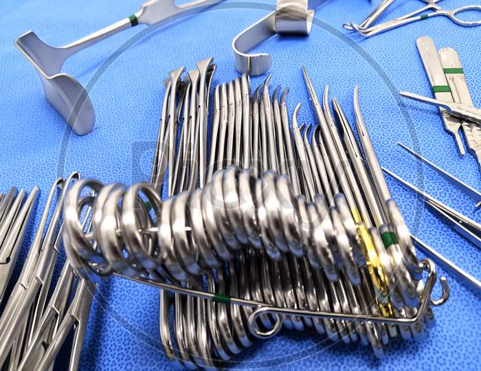 Arranged Surgical Instrument Of Lscs