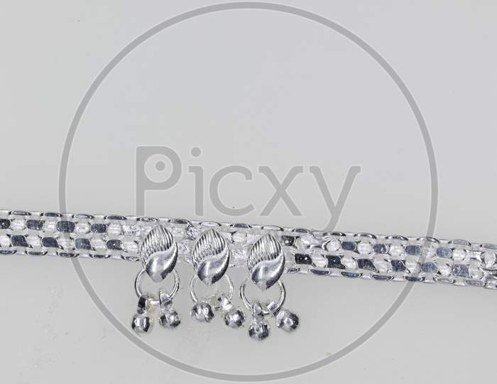 Plan Designed Silver Anklet Jewelry For Girls And Woman